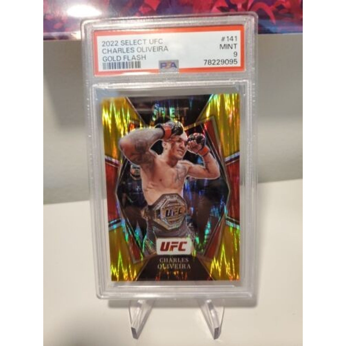 2022 PANINI SELECT UFC CHARLES OLIVEIRA #141 GOLD FLASH 9/10 PSA 9 MINT POP 1