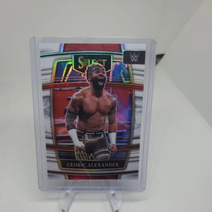 WHITE PRIZM /99 2022 Panini WWE Select Concourse #25 Cedric Alexander