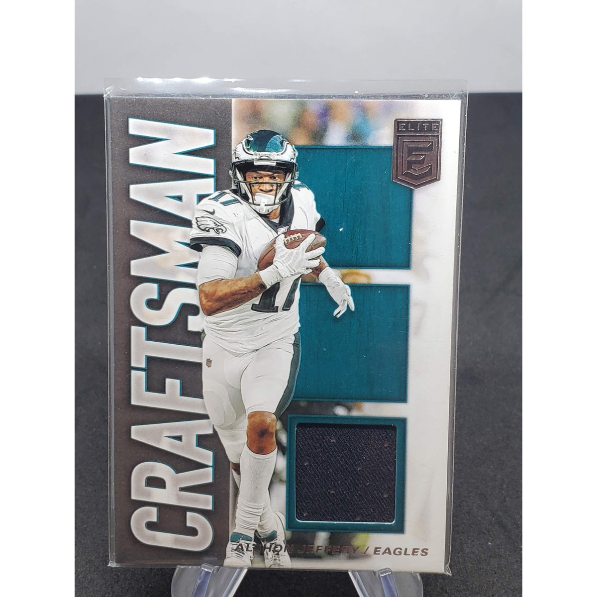 2020 Panini Donruss Elite - Craftsmen Jerseys Alshon Jeffery #CJ-AJ (MEM)