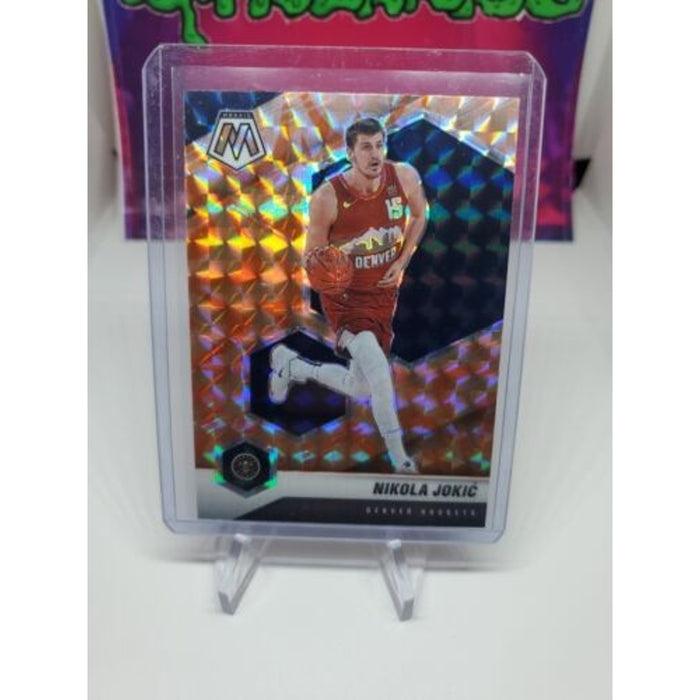 Nikola Jokic 2020-21 Mosaic Reactive Orange Prizm #21 Denver Nuggets