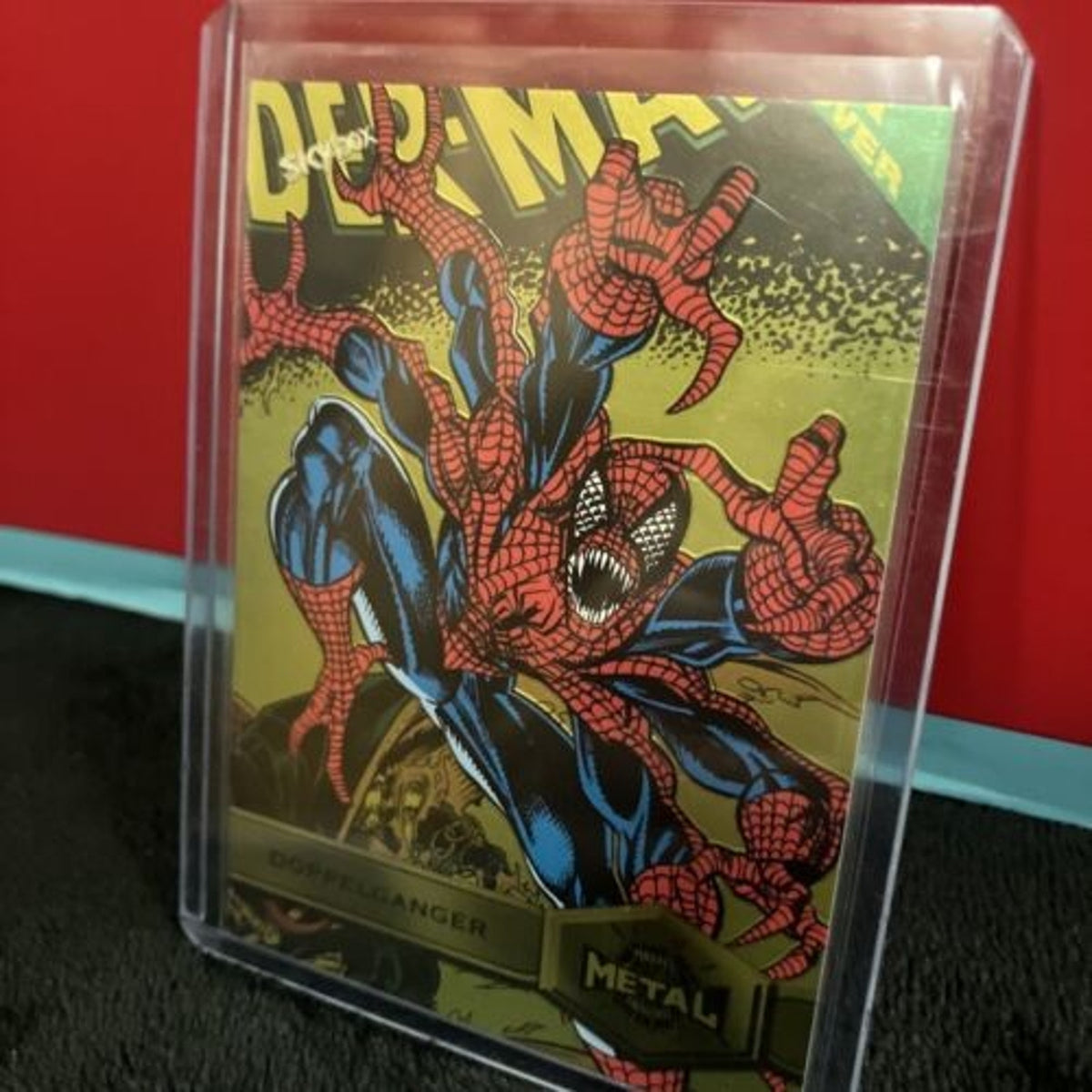 SP Marvel Metal Spider-Man GOLD Light FX #124 2022 High Series Doppleganger sp