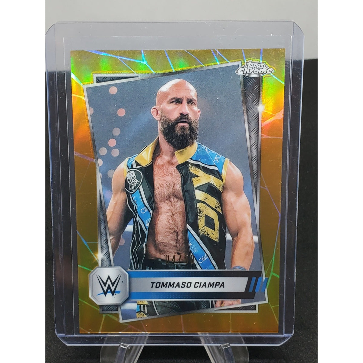 2025 Topps Chrome WWE Tommaso Ciampa #197 Gold Refractor /50 DIY