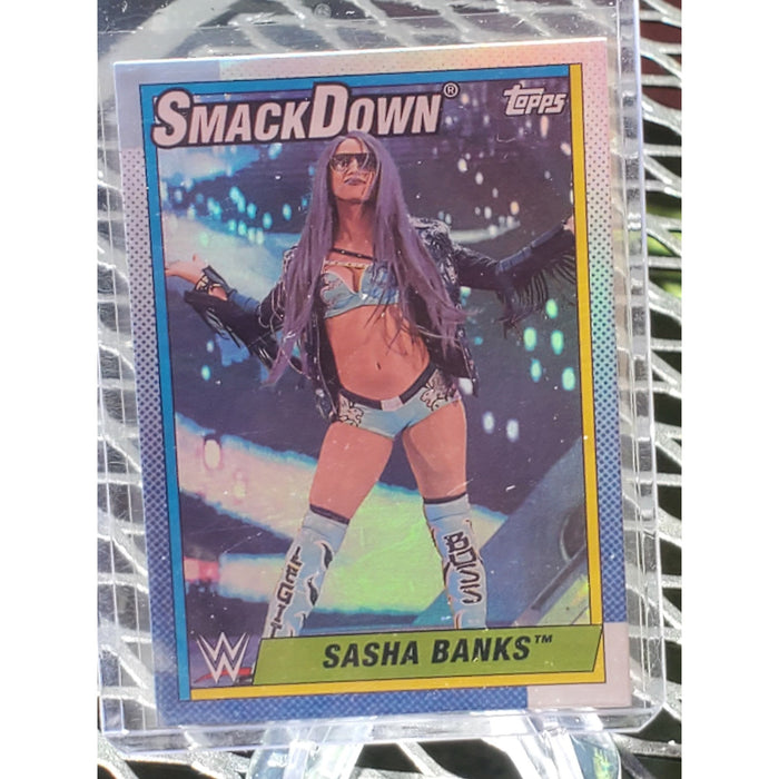 2021 Topps Heritage WWE Rainbow Foil Sasha Banks #72 🔥