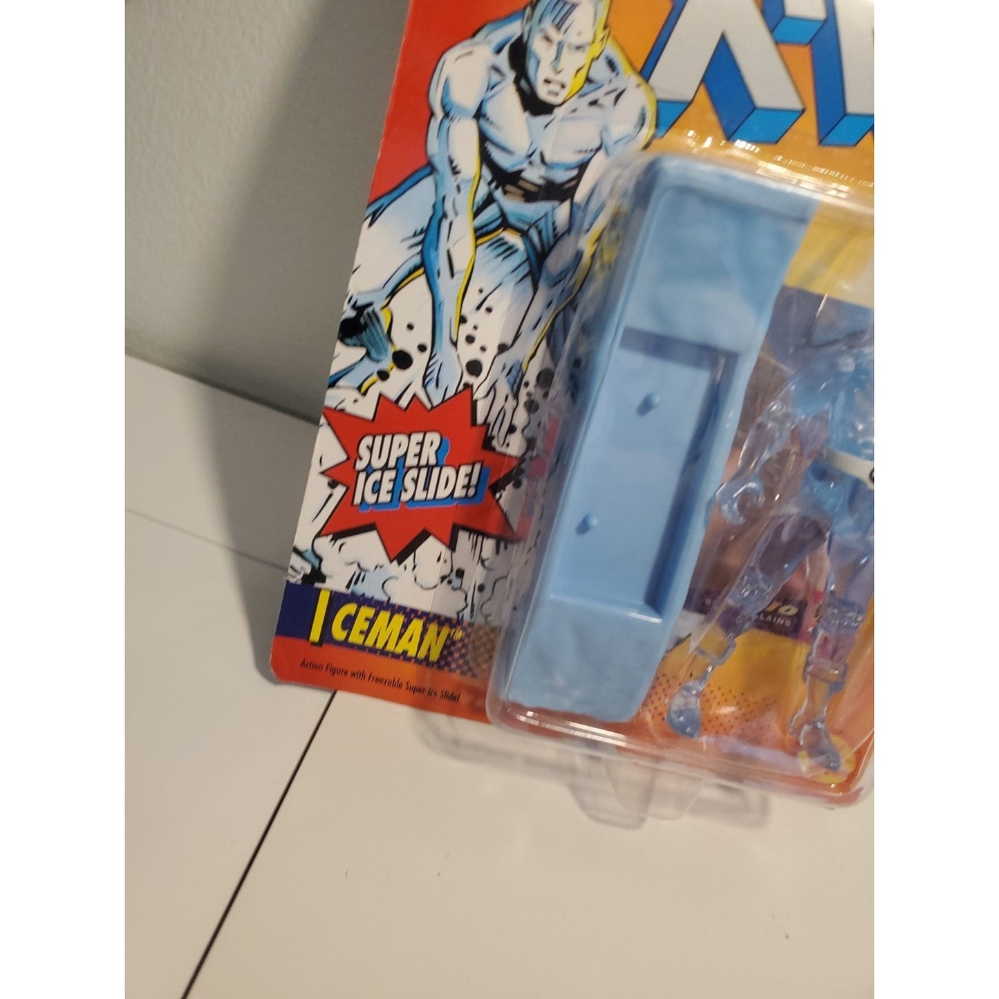 Vintage 1993 Toy Biz Marvel X-Men ICEMAN with Ice Slide 5" Action Figure
