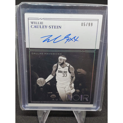 2020-21 Panini Noir - Auto Noir Willie Cauley-Stein #AB-WCS Black and White /99