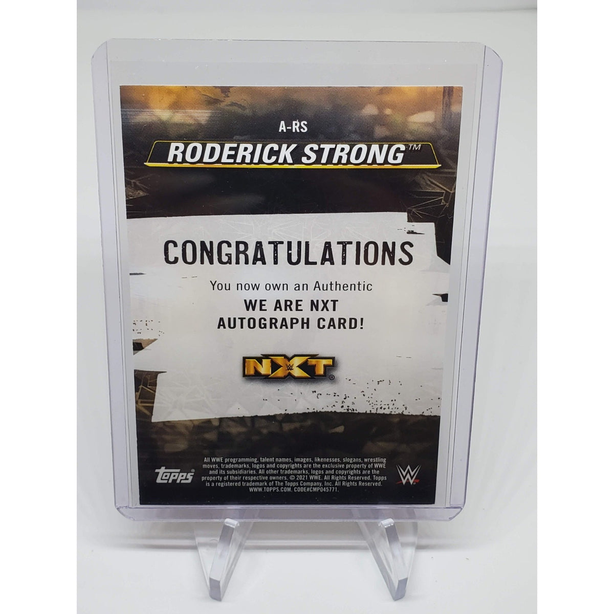 2021 Topps WWE NXT We Are NXT Auto Green /99 Roderick Strong #A-RS Auto