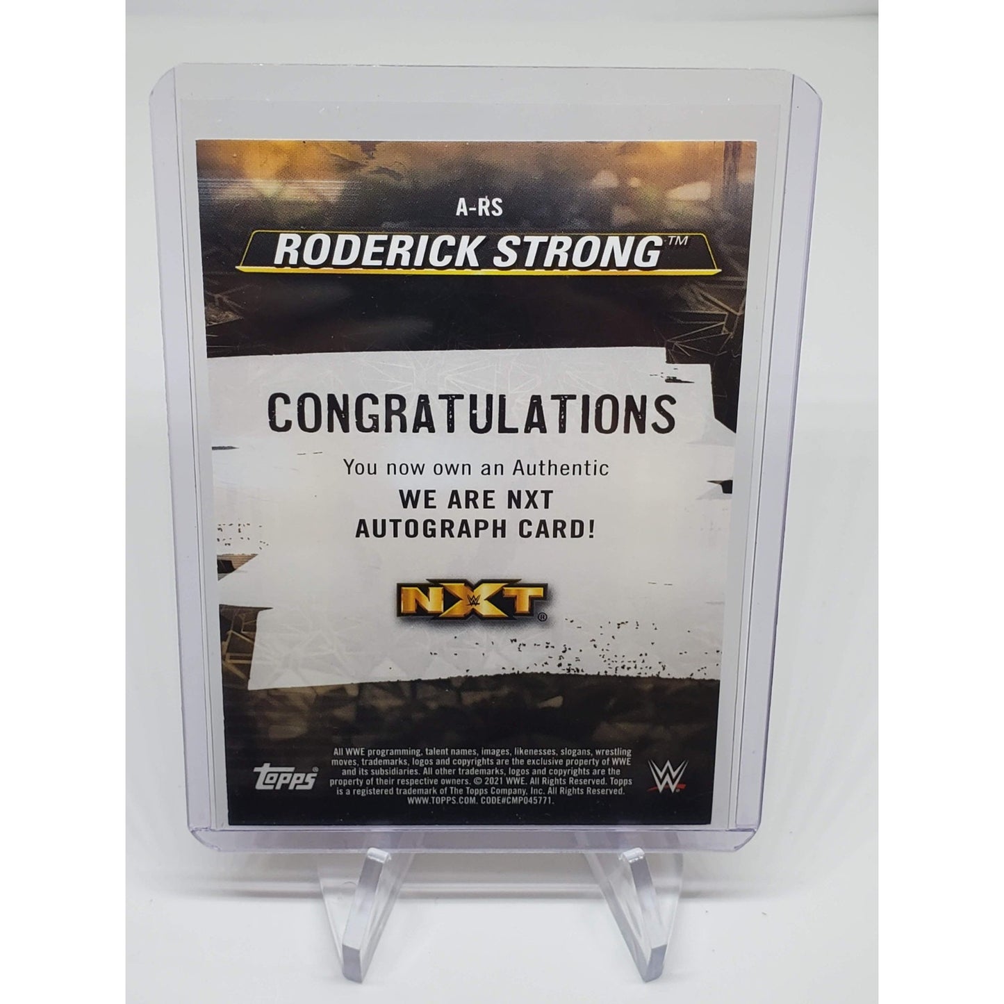 2021 Topps WWE NXT We Are NXT Auto Green /99 Roderick Strong #A-RS Auto