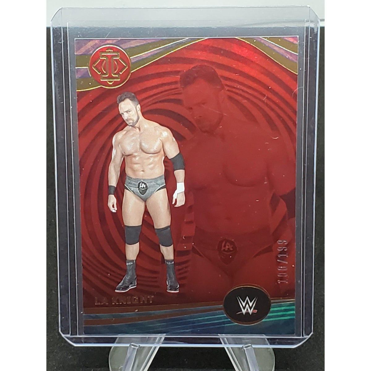 2023 CHRONICLES WWE ILLUSIONS LA KNIGHT 180/199 RED FOIL SP