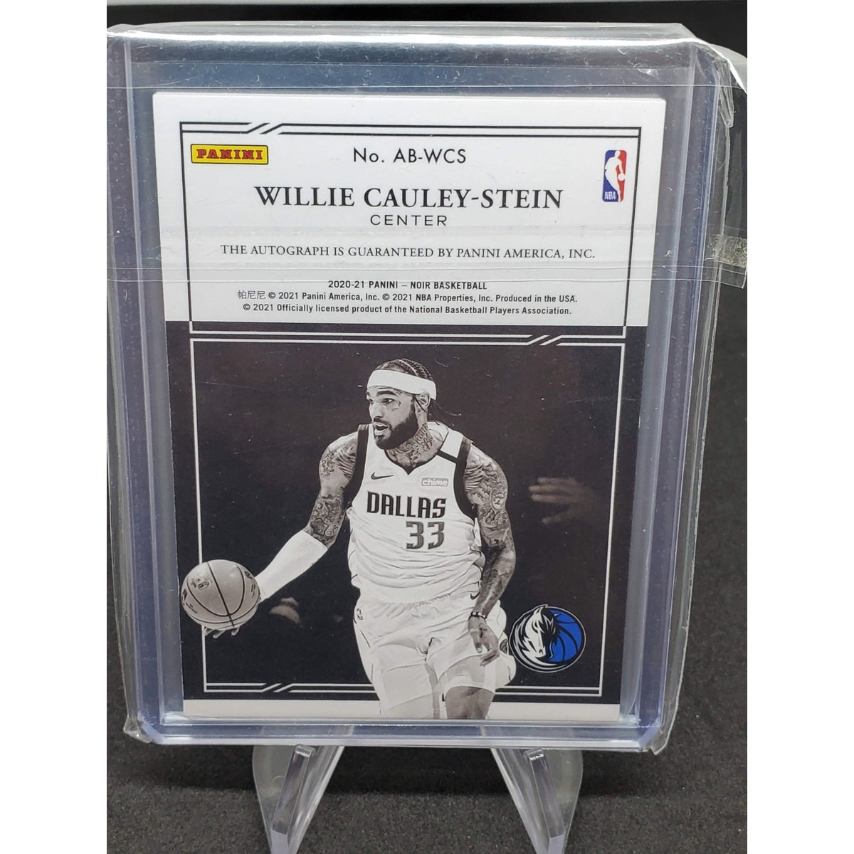 2020-21 Panini Noir - Auto Noir Willie Cauley-Stein #AB-WCS Black and White /99