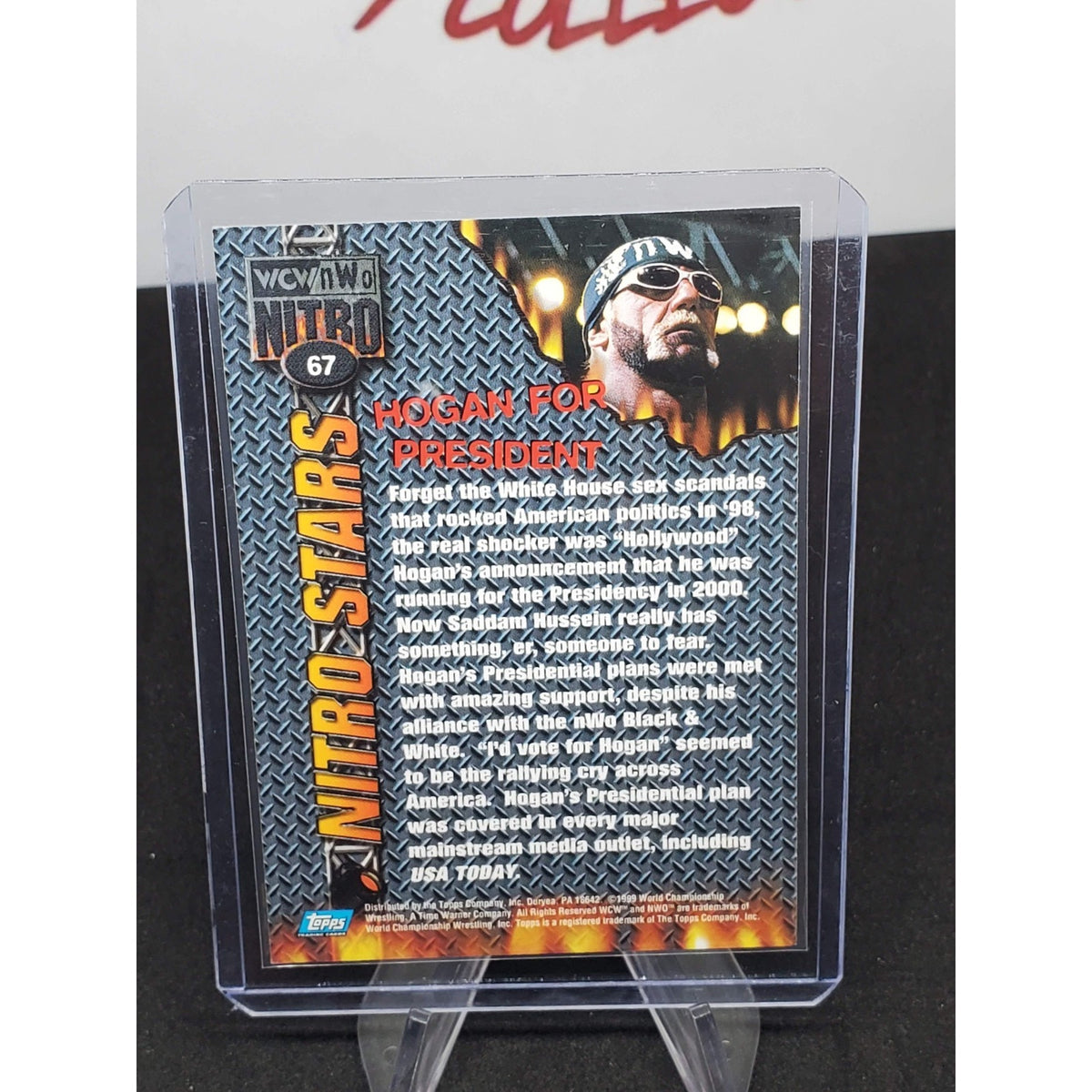 1999 Topps WCW/nWo Nitro - Hulk Hogan #67