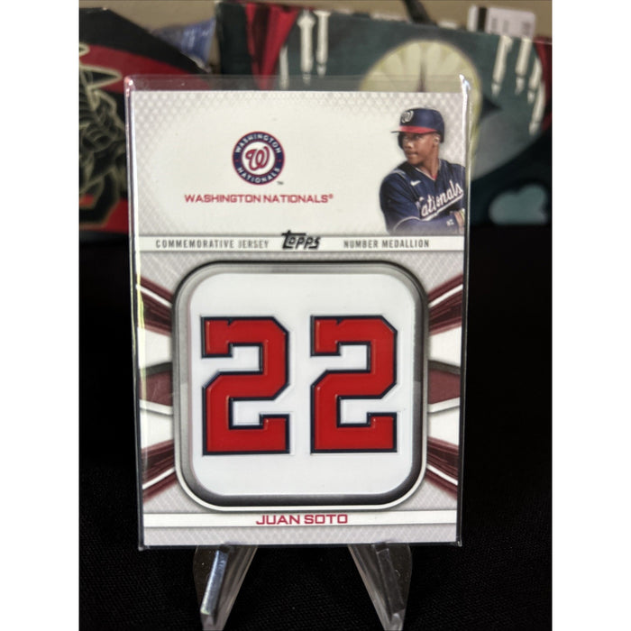 2022 Topps Series 1 Juan Soto Jersey Number Medallion Relic #JNM-JS Nationals