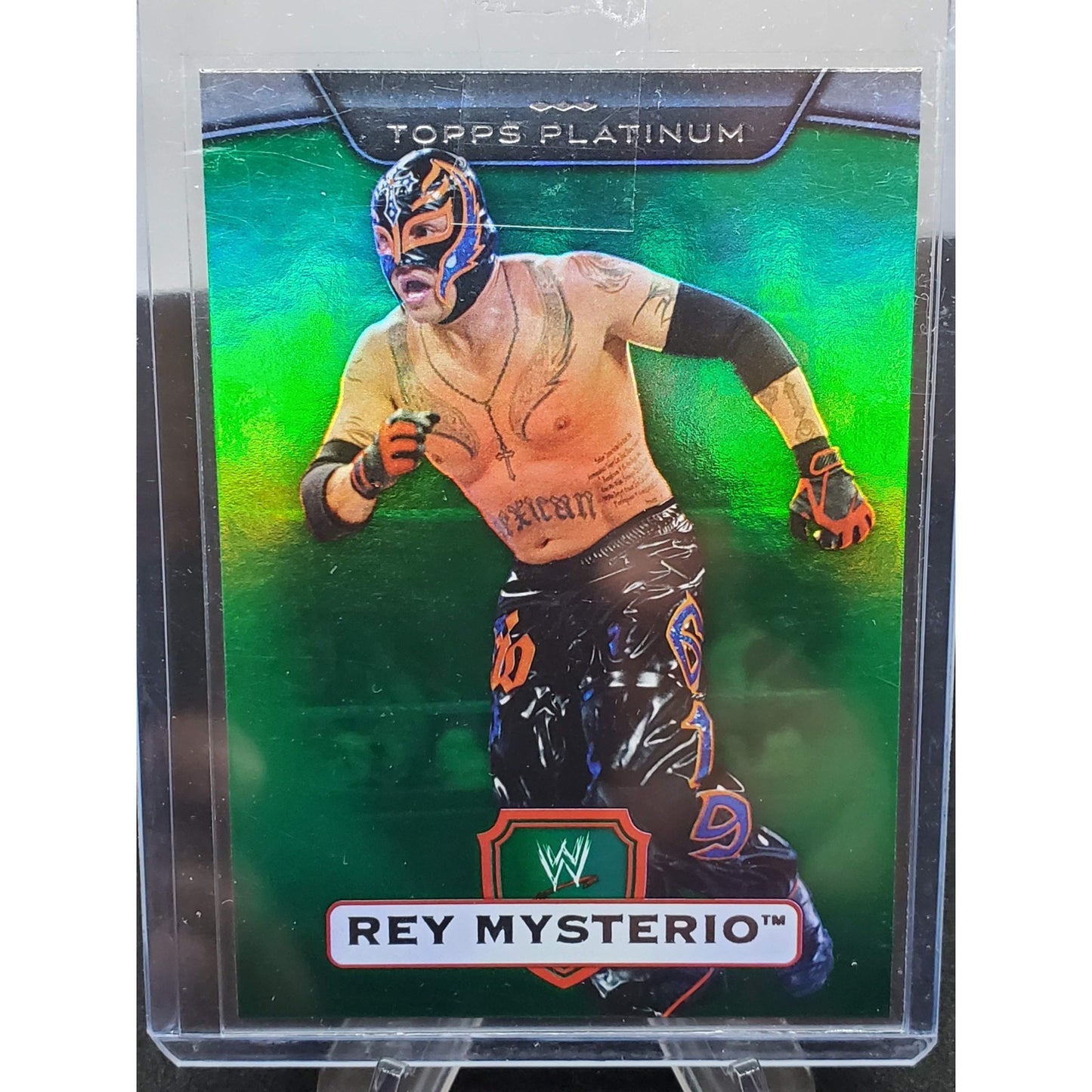 WWE Rey Mysterio #113 2010 Topps Platinum Green Parallel Card SN /499