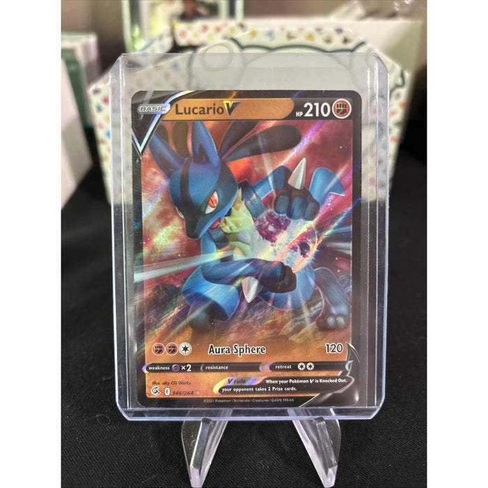 Lucario V 146/264 Swsh08: Fusion Strike Holo L001 - Top Loaded - Pack Fresh New