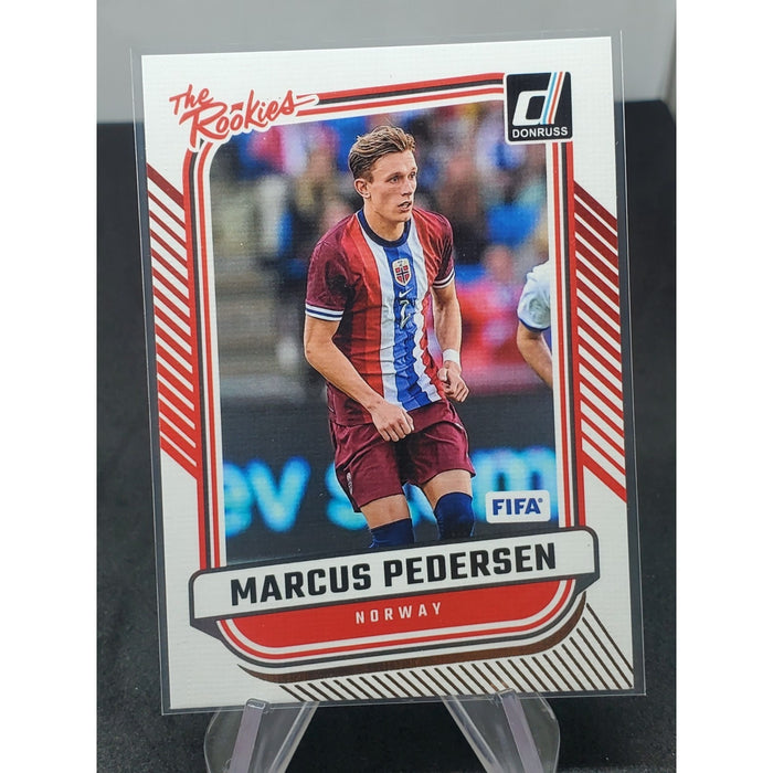 2024-25 Panini Donruss Fifa - The Rookies Marcus Pedersen #14