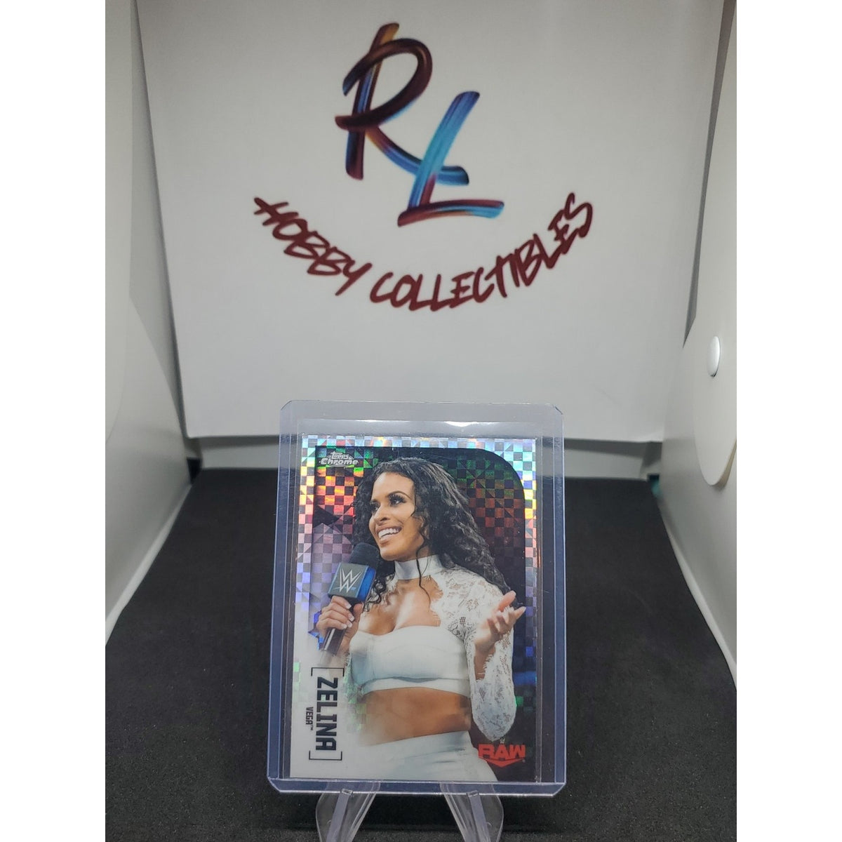Refractor 2020 Topps Chrome WWE Zelina Vega XFractor Raw #68