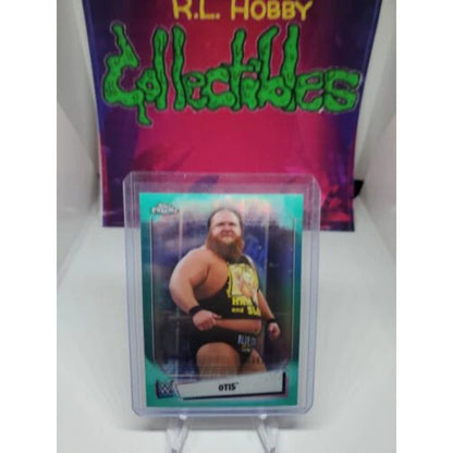 2021 Topps Chrome WWE Wrestling TEAL #63 Otis /150