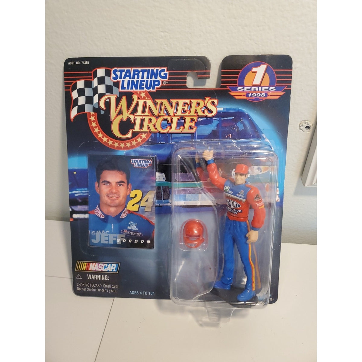 1998 Starting Lineup Winners Circle Jeff Gordon Action Figure and card, boxed