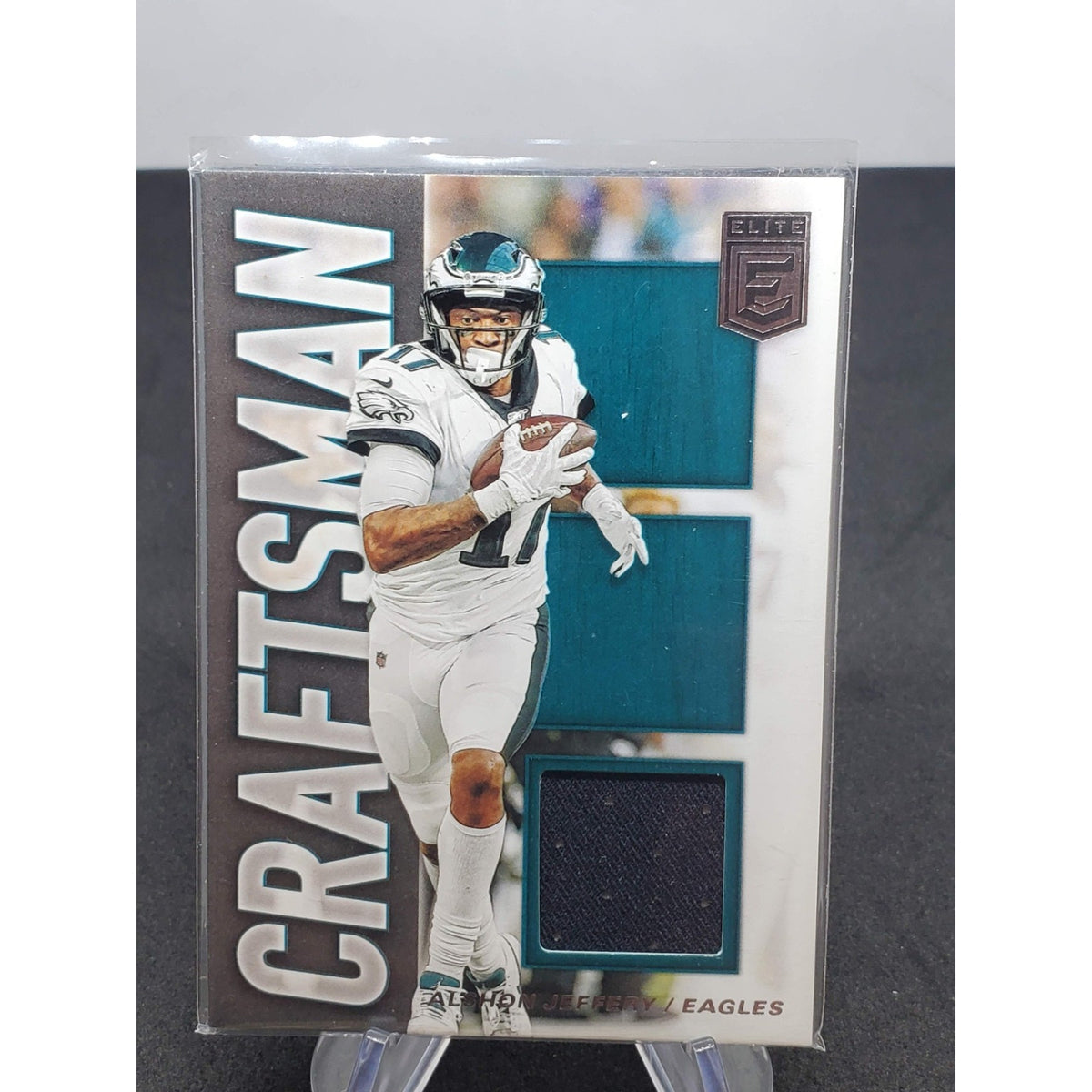 2020 Panini Donruss Elite - Craftsmen Jerseys Alshon Jeffery #CJ-AJ (MEM)