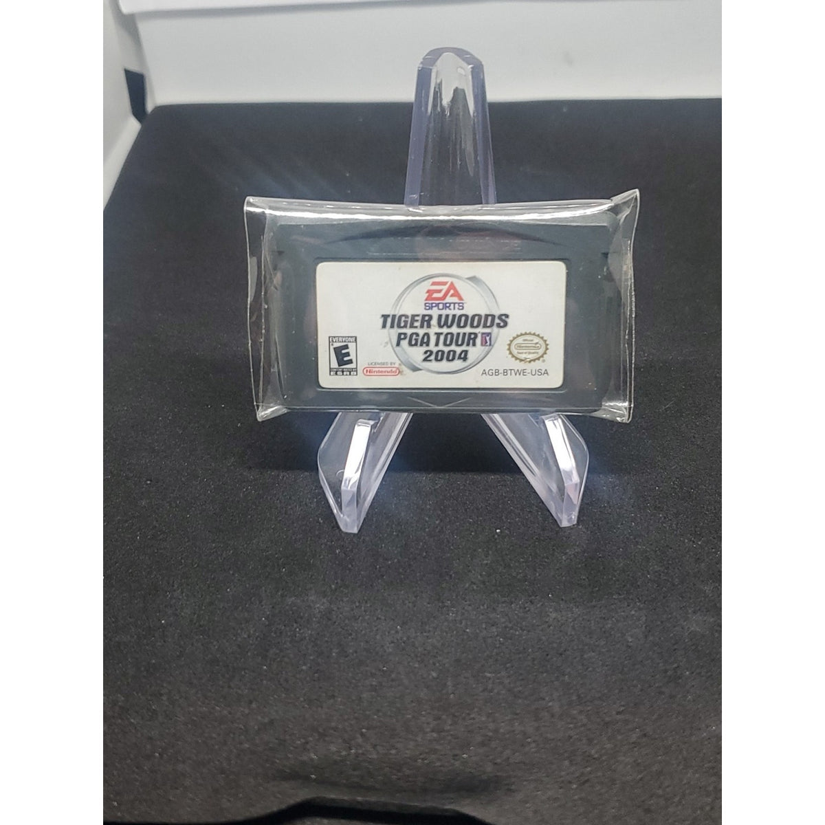 Tiger Woods PGA Tour 2004 - Authentic Nintendo Game Boy Advance GBA