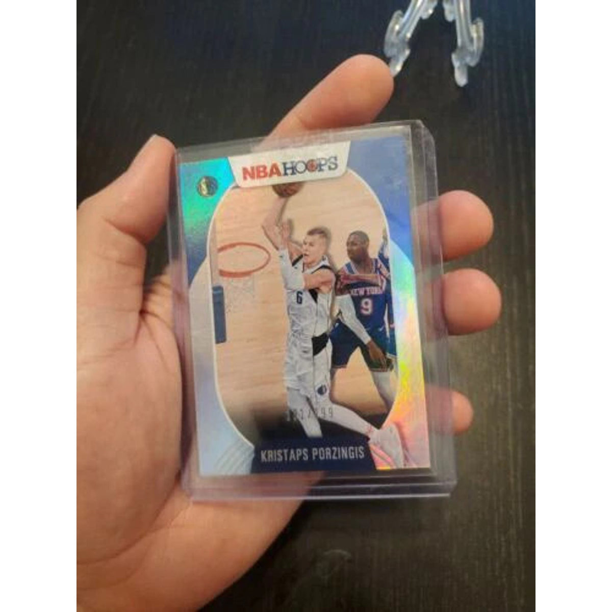 NBA Hoops Kristaps Porzingis SILVER PRIZM 181/199 #136 Mavericks 2020-21 Panini