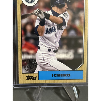 2022 Topps Series 1 - 1987 35th Anniversary #T87-88 Ichiro Suzuki / Pack Fresh
