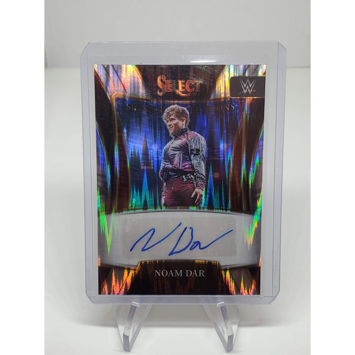 2022 Select WWE Signature Selections Prizms Flash Noam Dar Auto