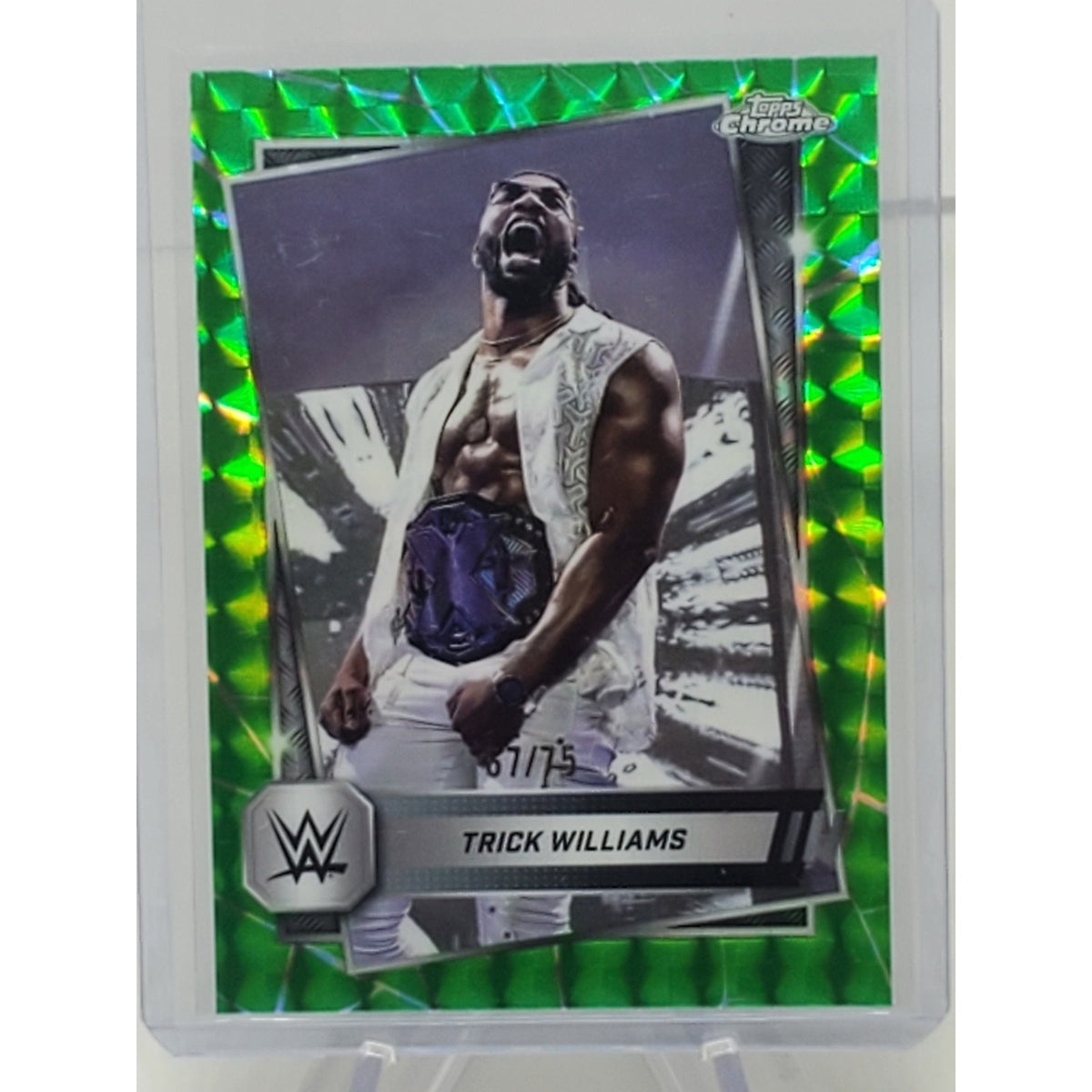 Trick Williams Green 67/75 2025 TOPPS CHROME WWE #15