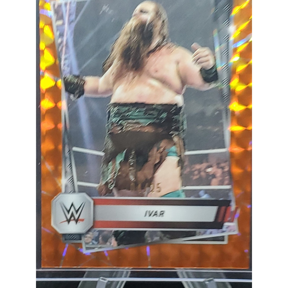 2025 TOPPS CHROME WWE IVAR ORANGE REFRACTOR 04/25