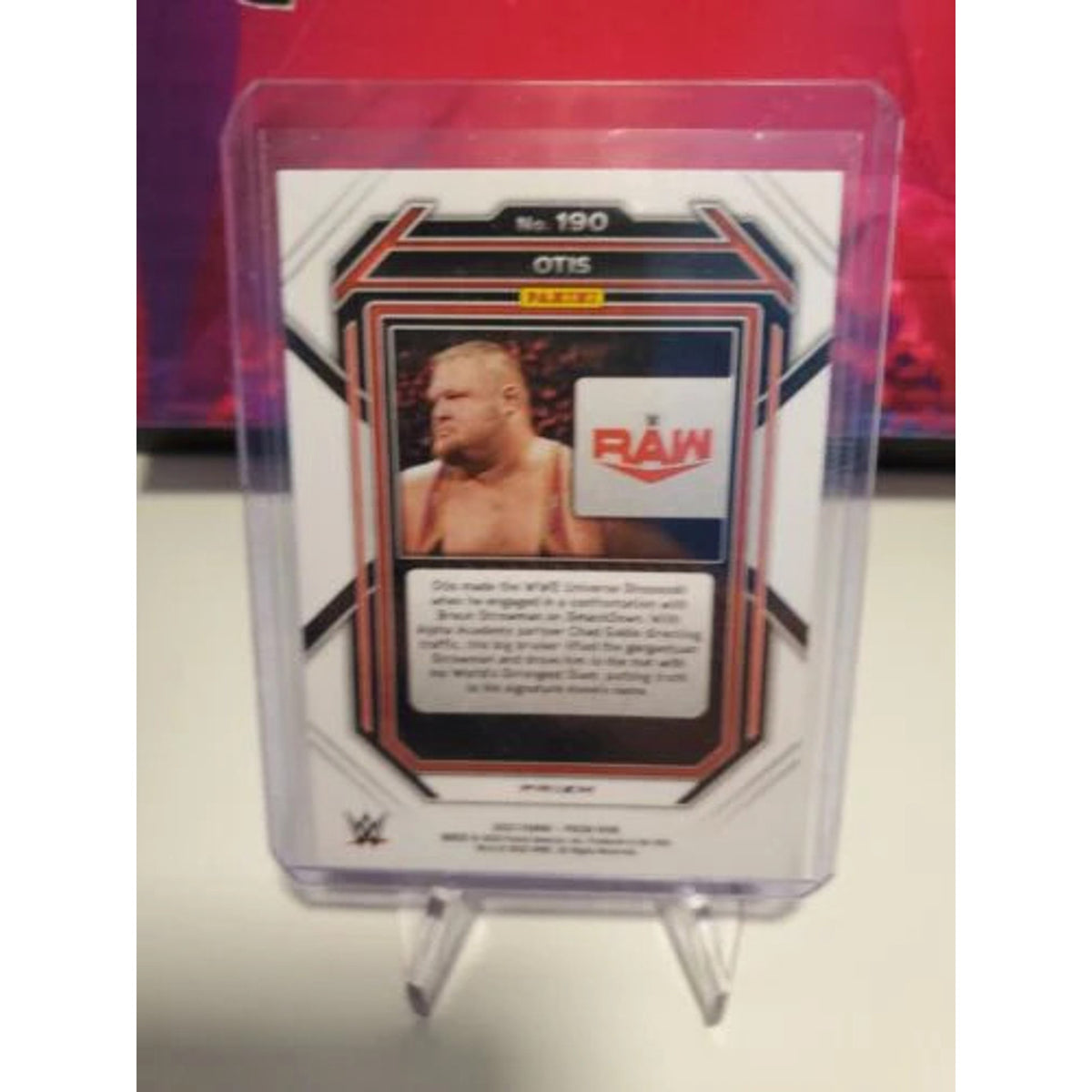 2023 WWE Prizm Cracked Ice Otis