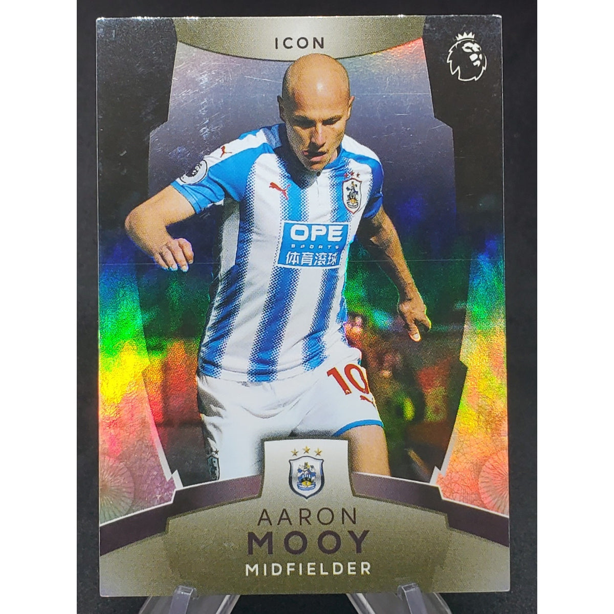 2018-19 Topps Chrome Premier League Aaron Mooy