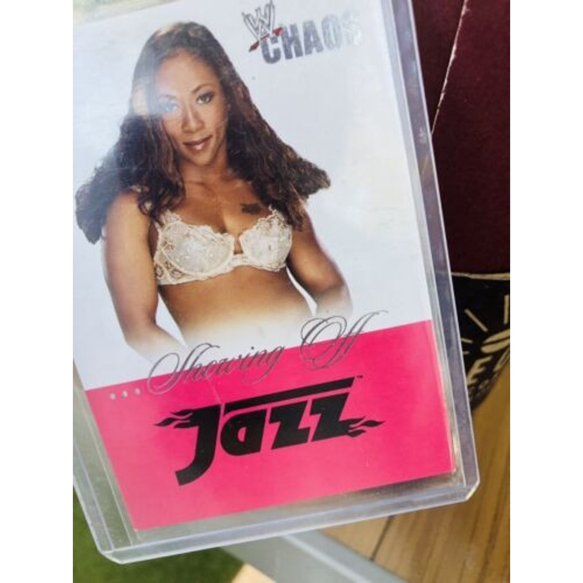 2004 Wwe Fleer Chaos Showing Off Jazz Insert Card. #8 SP Exc Cond Gradable