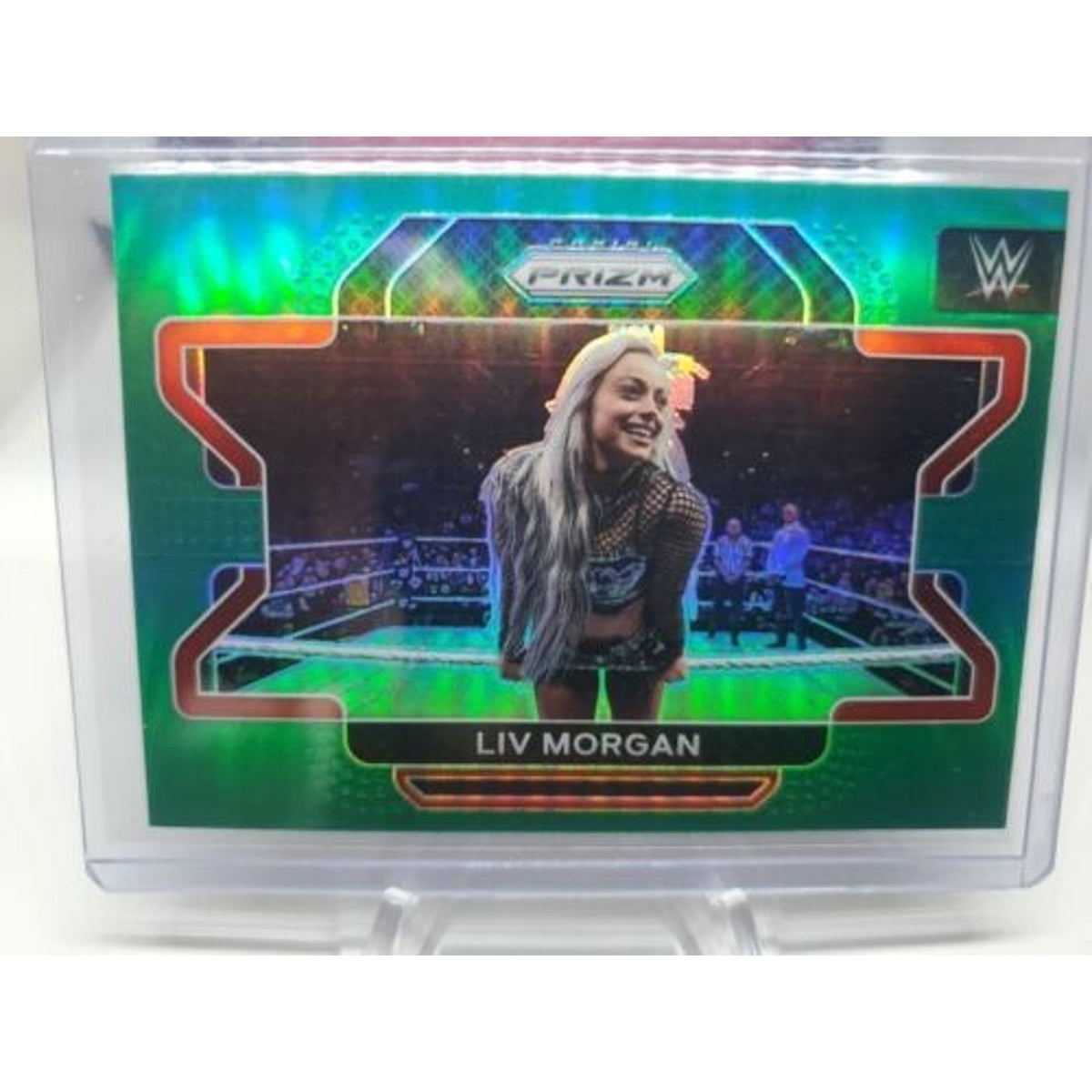 2022 PRIZM WWE LIV MORGAN 1ST PRIZM CARD #46 GREEN PARALLEL Fresh Pull