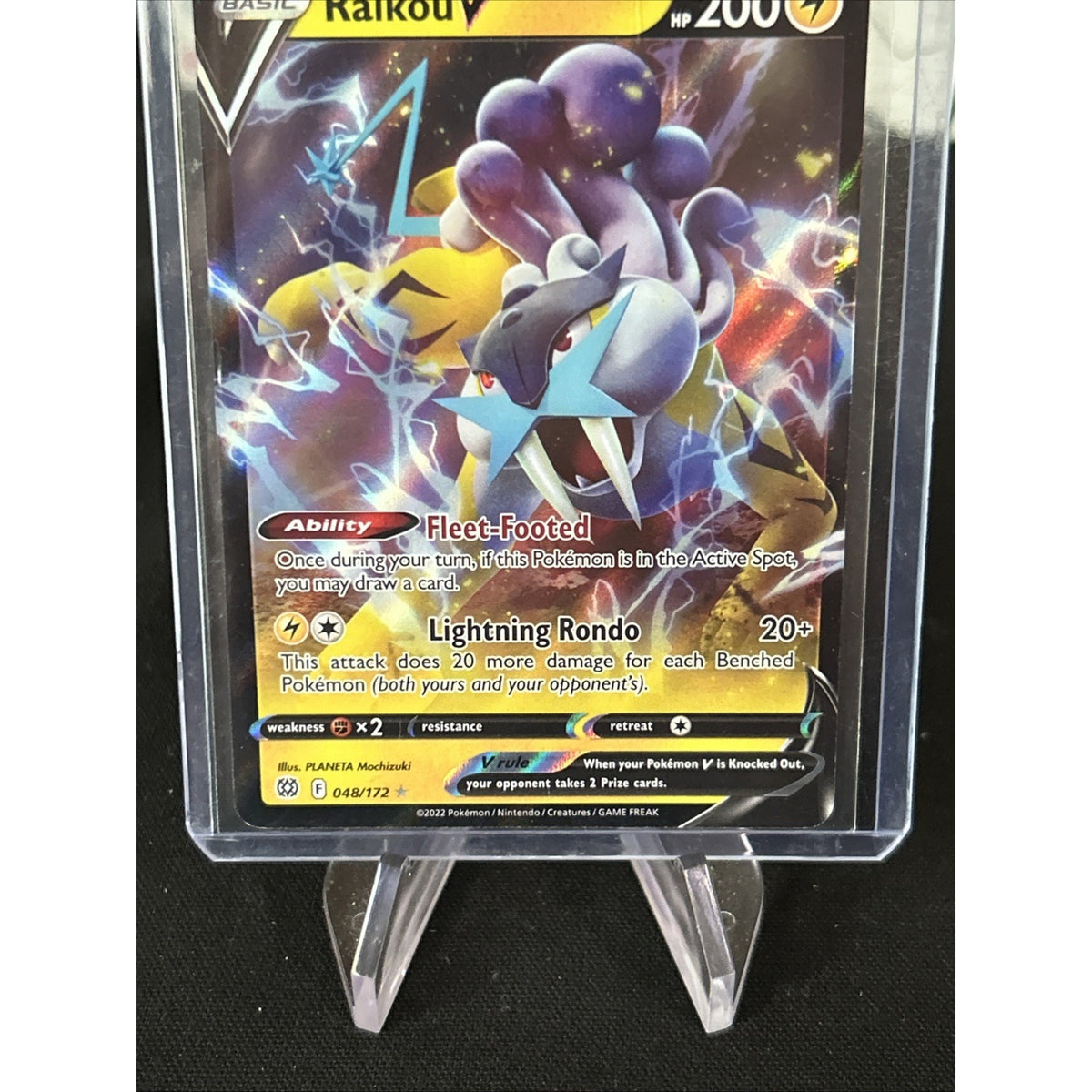 Raikou V 048/172 Brilliant Stars NM Ultra Rare Pokemon - Top Loaded -Pack Fresh