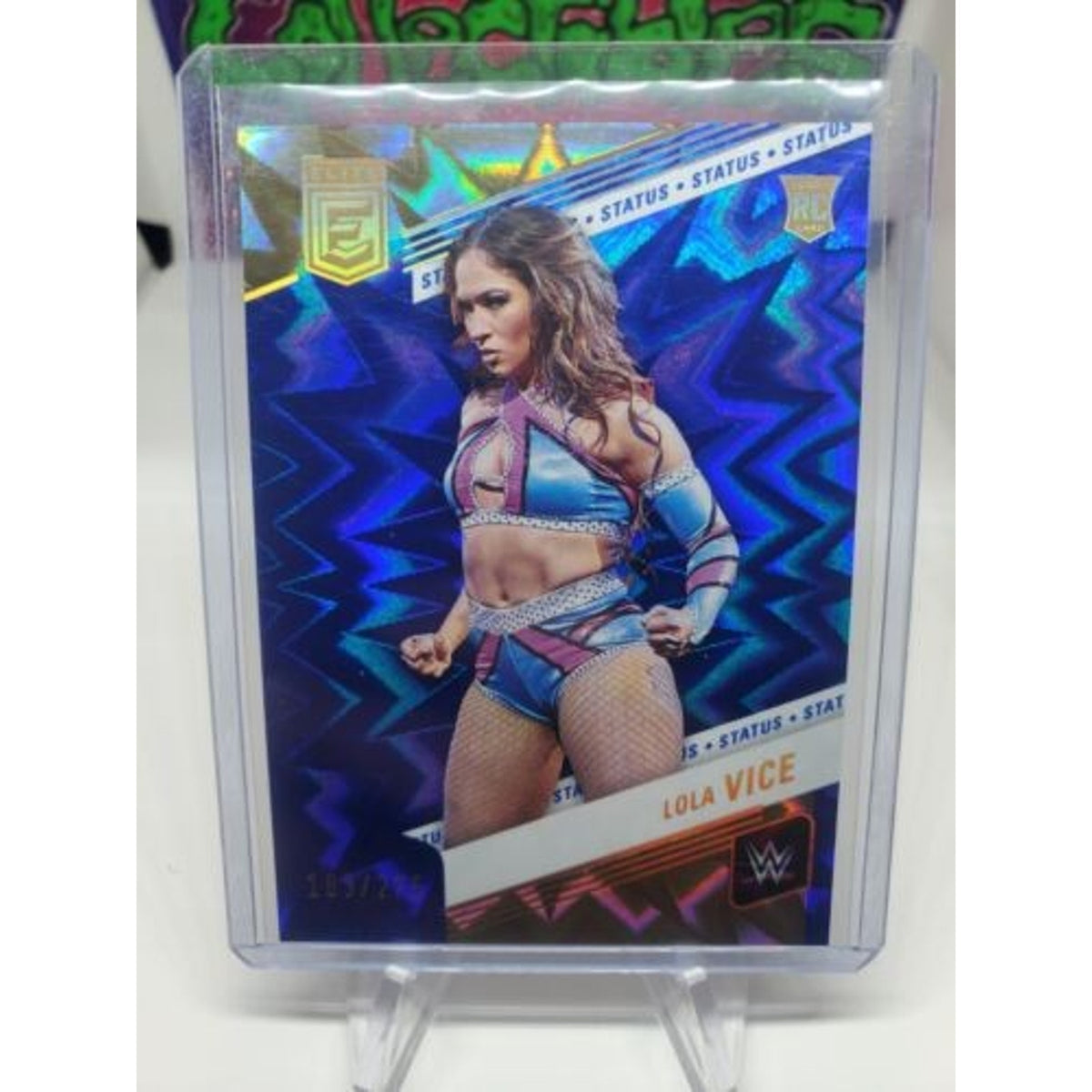 2023 Donruss Elite WWE LOLA VICE #96 Blue Status Explosive /275 NXT RC ROOKIE