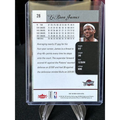 2007-08 Fleer Ultra LEBRON JAMES - CAVS LAKERS #28 / Clean