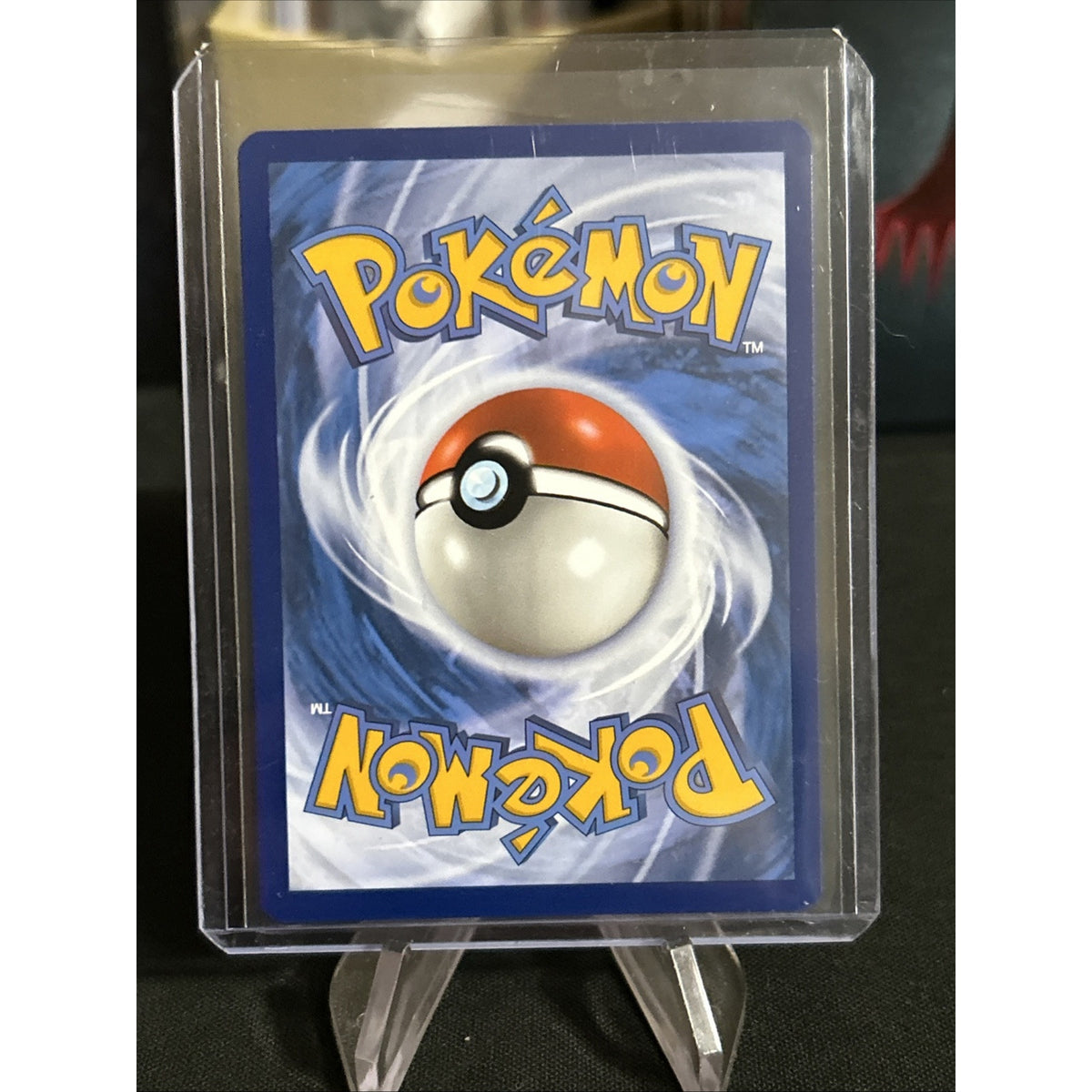 Vileplume 045/165 Holo SV: Scarlet & Violet 151 Pokemon / Pack Fresh New