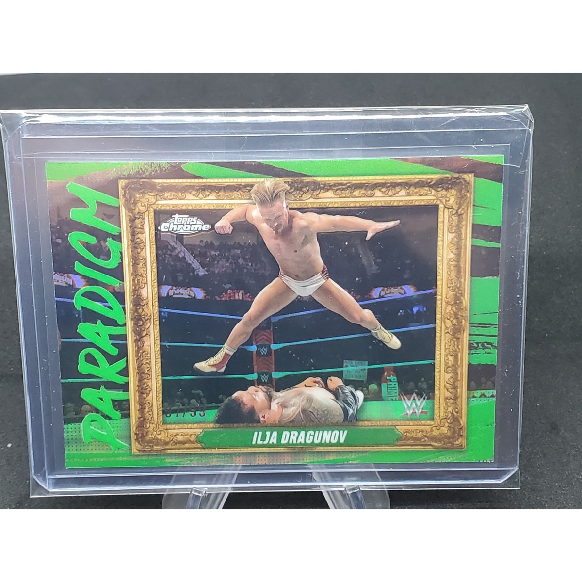 2025 Topps Chrome WWE Paradigm GREEN REFRACTOR SP PAR-IDV Ilja Dragunov /99
