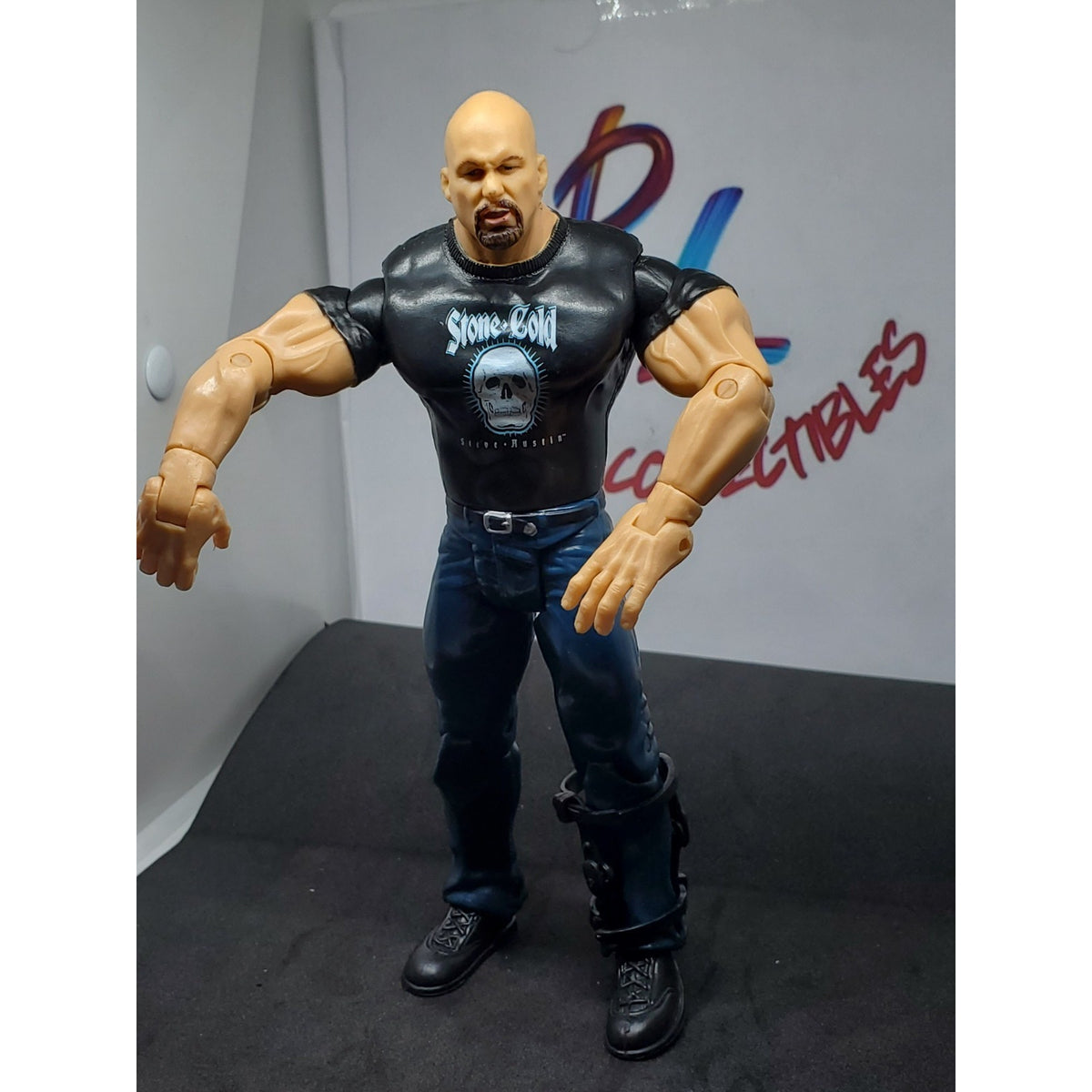 Stone Cold Steve Austin 2003 Jakks Pacific WWE Action Figure