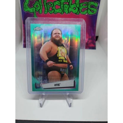 2021 Topps Chrome WWE Wrestling TEAL #63 Otis /150