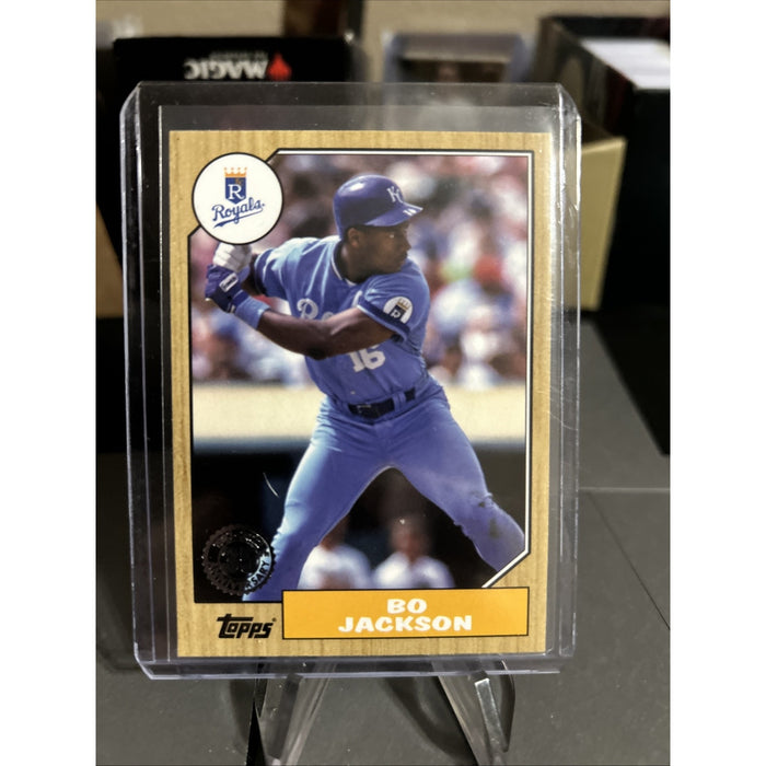 2022 Topps Series 1-1987 Retro-Bo Jackson #T87-21 / Pack Fresh New