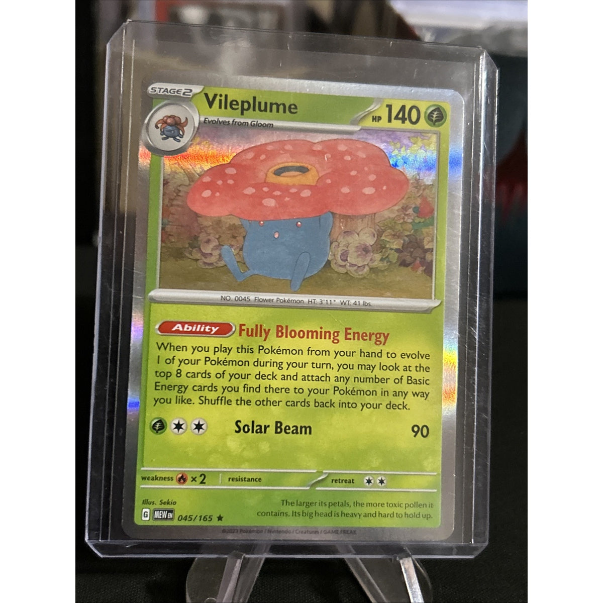 Vileplume 045/165 Holo SV: Scarlet & Violet 151 Pokemon / Pack Fresh New