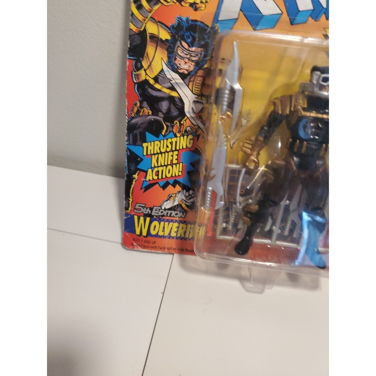 Vintage 1993 ToyBiz Marvel Uncanny X-Men Wolverine 5th Edition Action Figure