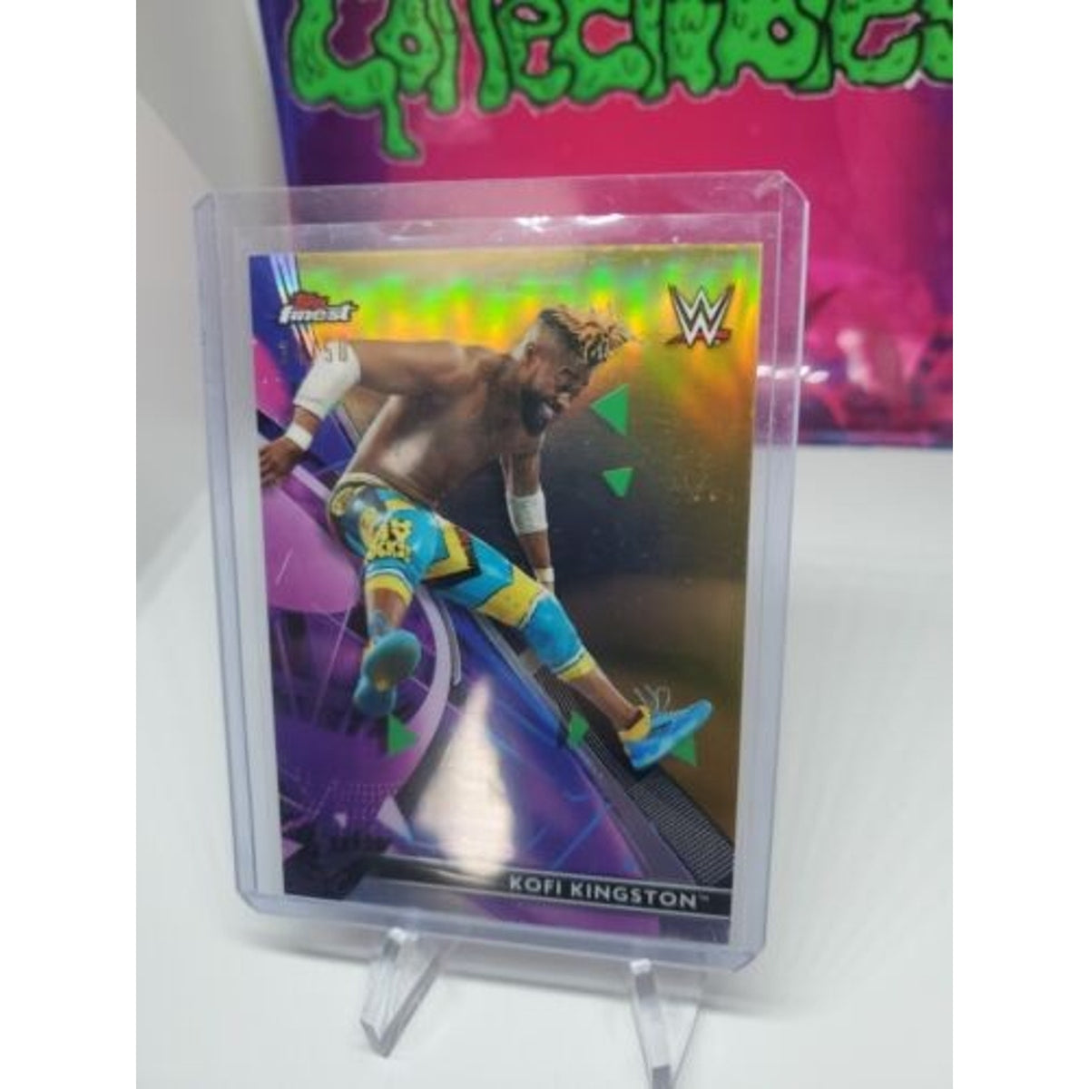KOFI KINGSTON 2021 Topps Finest WWE #19 GOLD REFRACTOR #/50