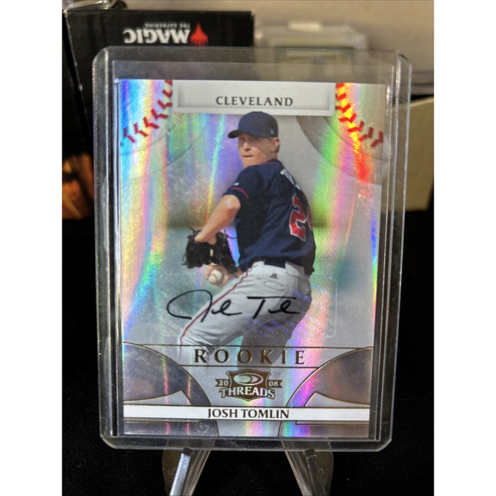 D44734 2008 Donruss Threads #134 Josh Tomlin AUTOGRAPH #447/875