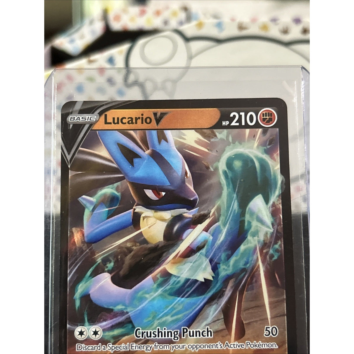 Lucario V 078/189 Swsh10: Astral Radiance Holo - Top Loaded - Pack Fresh New