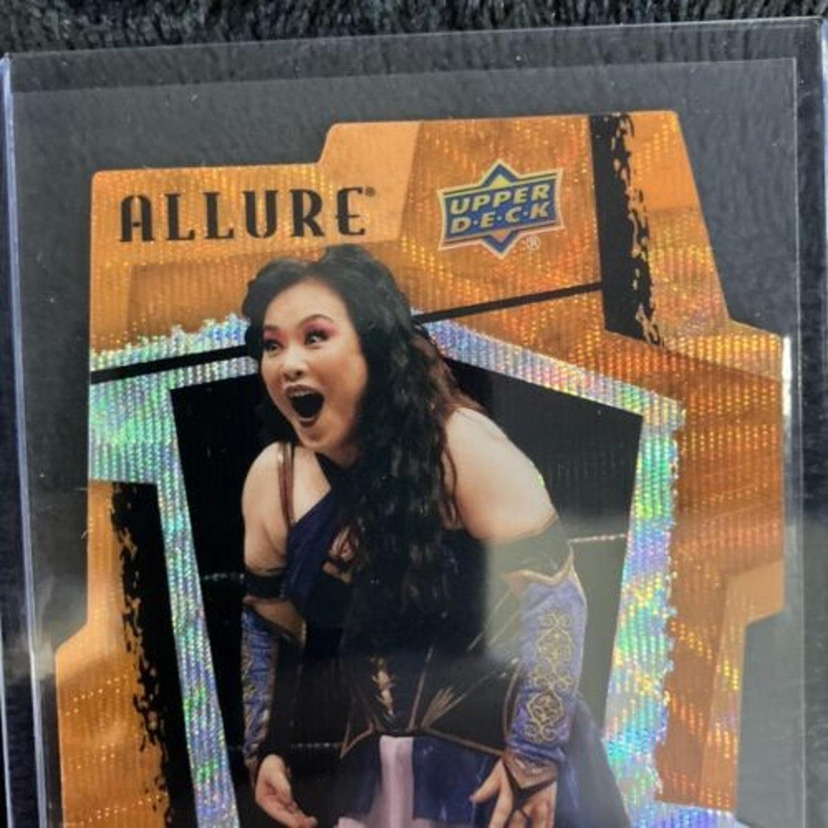 2022 Upper Deck Allure AEW #42 Emi Sakura Orange Slice Diecut Pack Fresh New