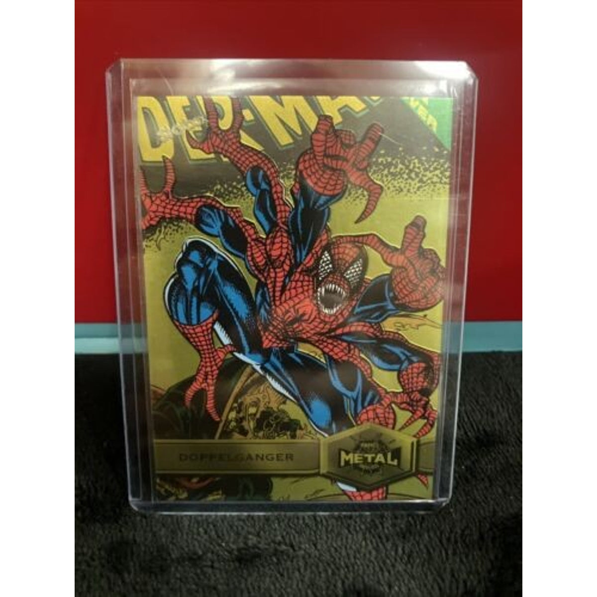 SP Marvel Metal Spider-Man GOLD Light FX #124 2022 High Series Doppleganger sp